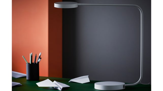 Ikea-LED-lamp