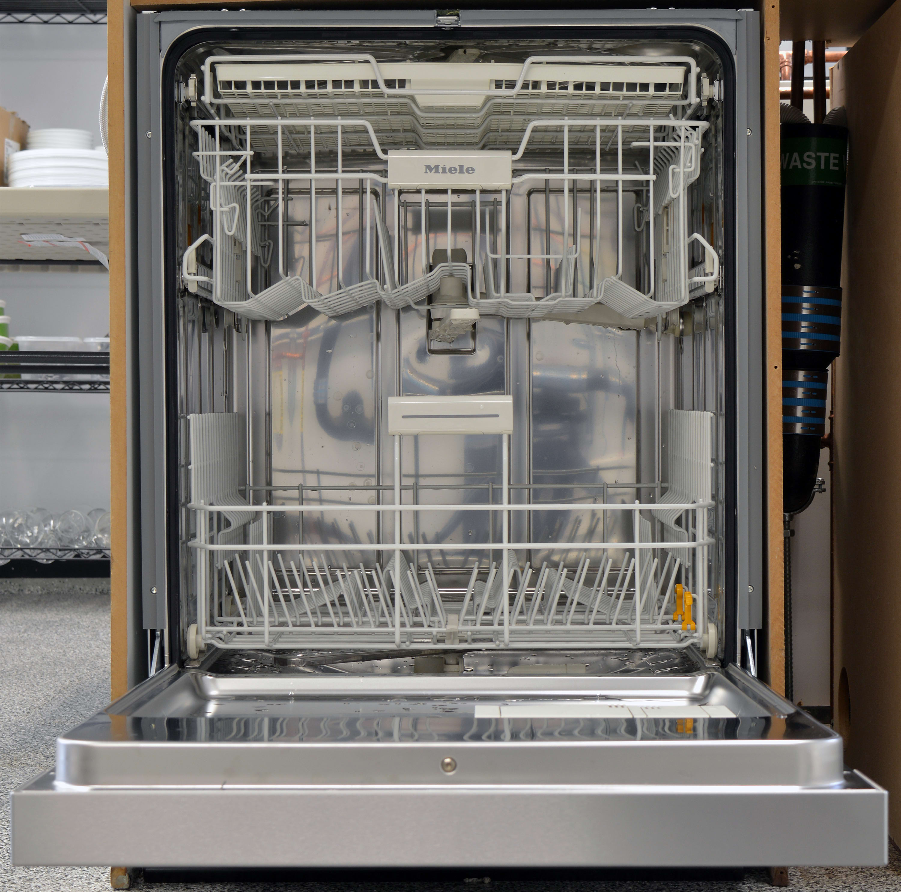Miele Futura Classic Plus G4925SCU Dishwasher Review