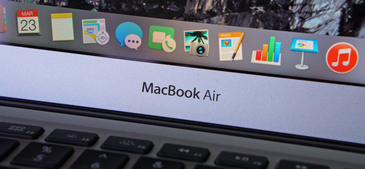 mac book air 13インチ　20158GBSSD