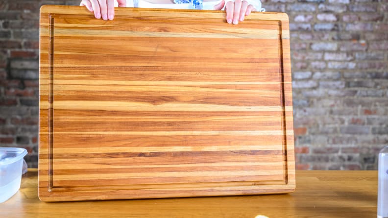 How to Clean Wooden Cutting Boards 2019