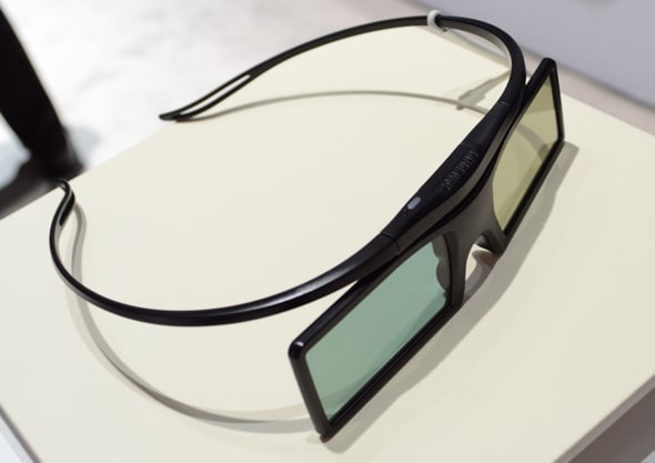 FI 3D Glasses Image 1