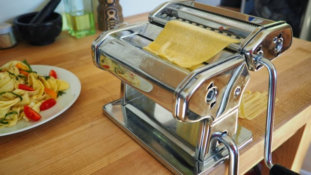 Pasta maker