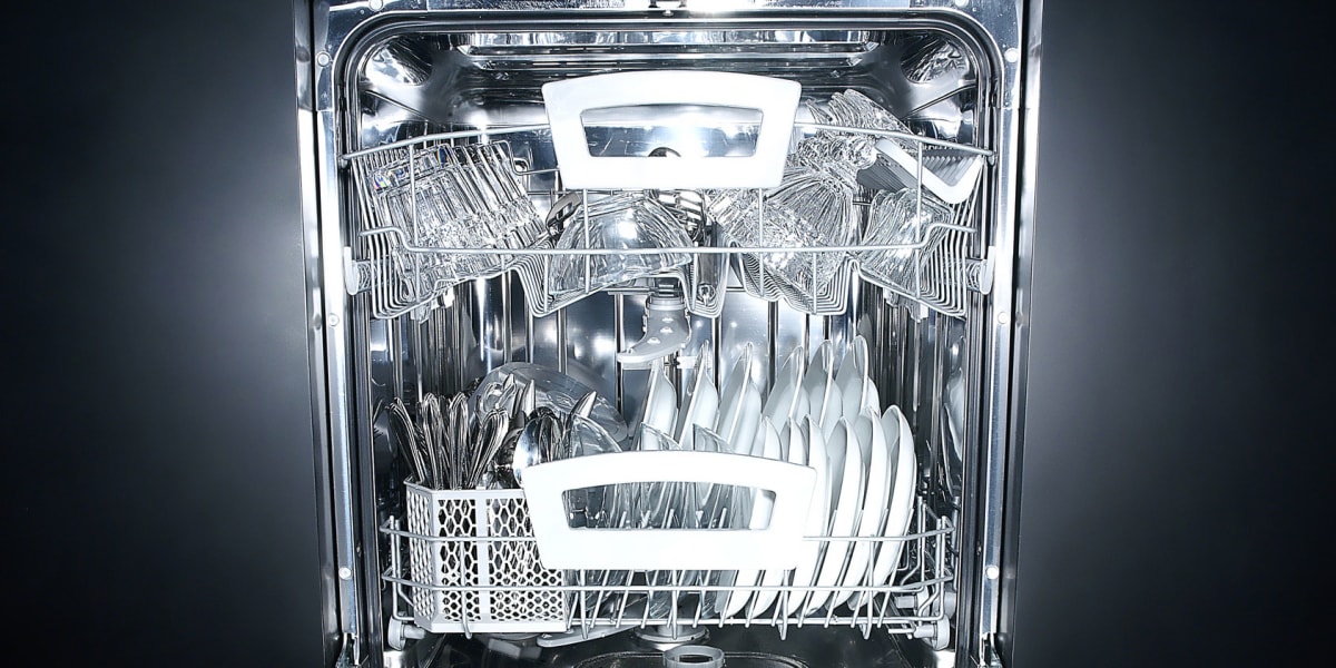 the first dishwasher machine