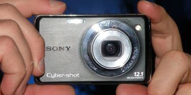 Sony Cyber-shot DSC-W220 review: Sony Cyber-shot DSC-W220 - CNET