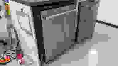 Angled view of the Beko DDT39434X, a high-end dishwasher.