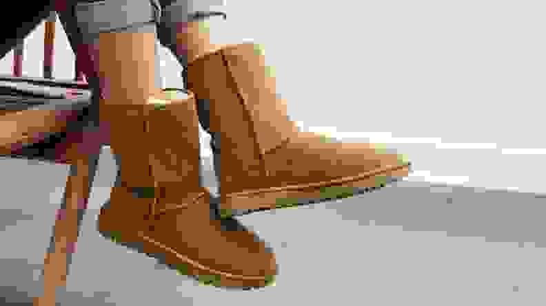 women’s UGG Classic Short II boots