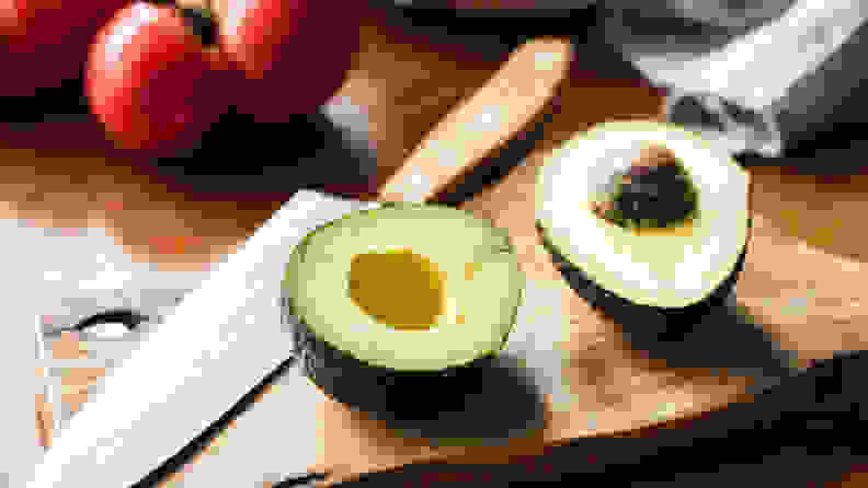 Knife with avocado