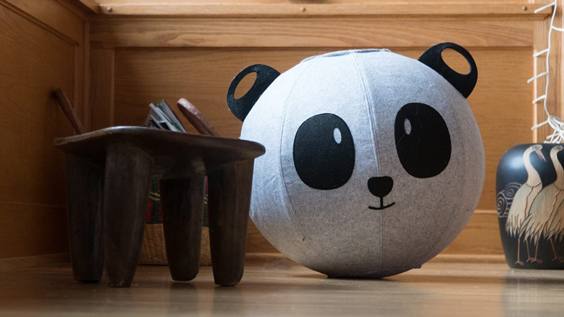 This flexible seating option is totally adorable.
