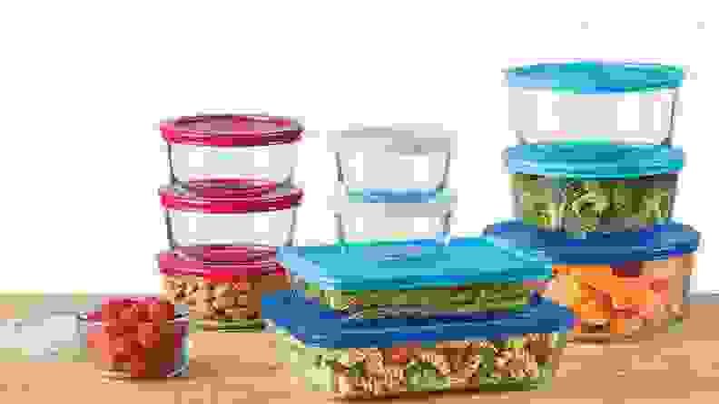 A set of Pyrex food storage containers.