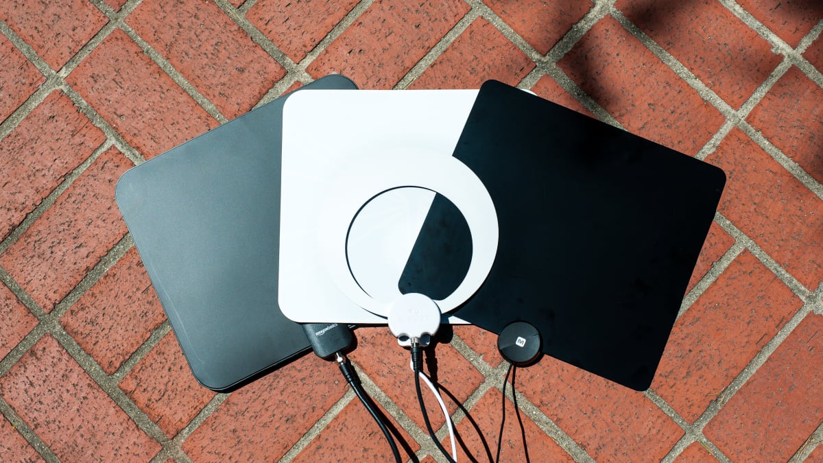 The Best Indoor HDTV Antennas of 2019 - Reviewed Televisions
