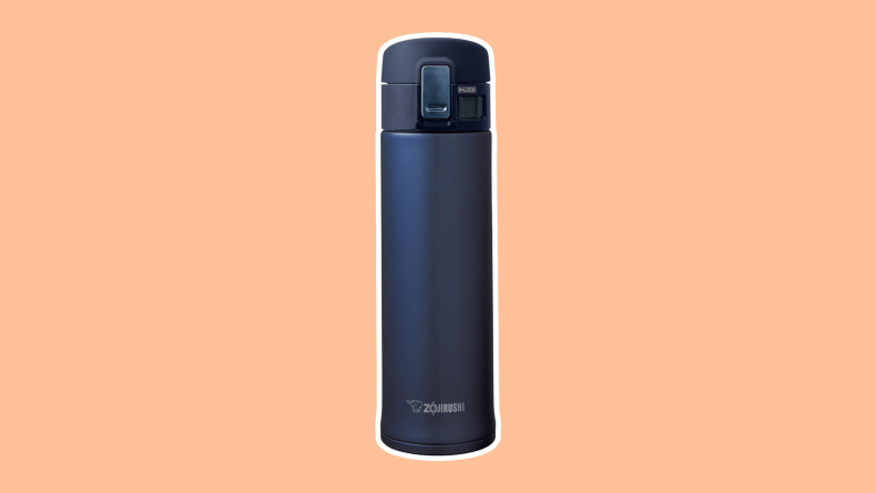 The Zojirushi SM-KHE48 bottle in the color navy blue.
