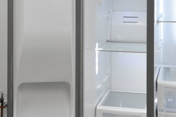 The Whirlpool WRS975SIDM's freezer section may not have a ton of door storage, but the main cavity has plenty of shelves and drawers for easy organization.