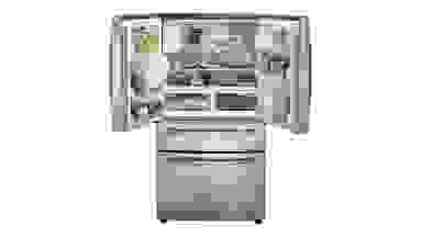 A Samsung RF28R7201SR refrigerator