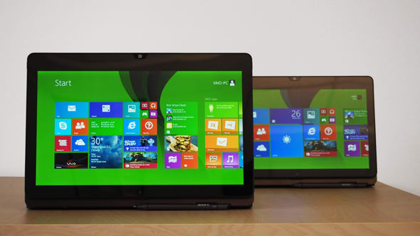 sony-flip-13-stand-mode.jpg