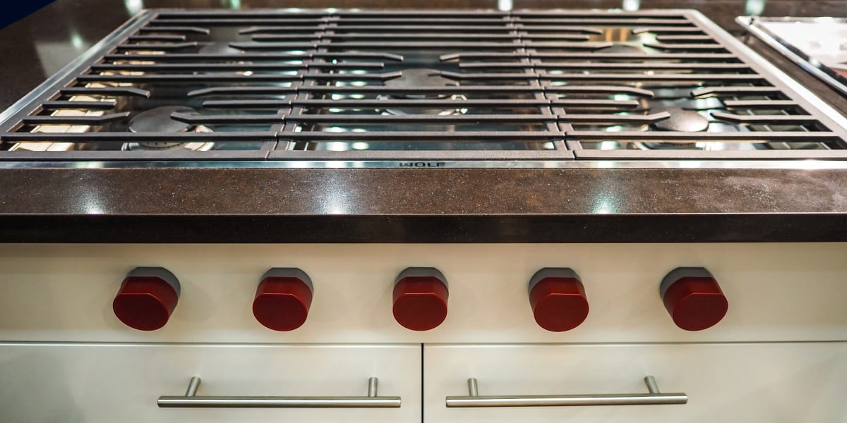 New Wolf Cooktop Hides Its Best Features Reviewed Luxury Appliances