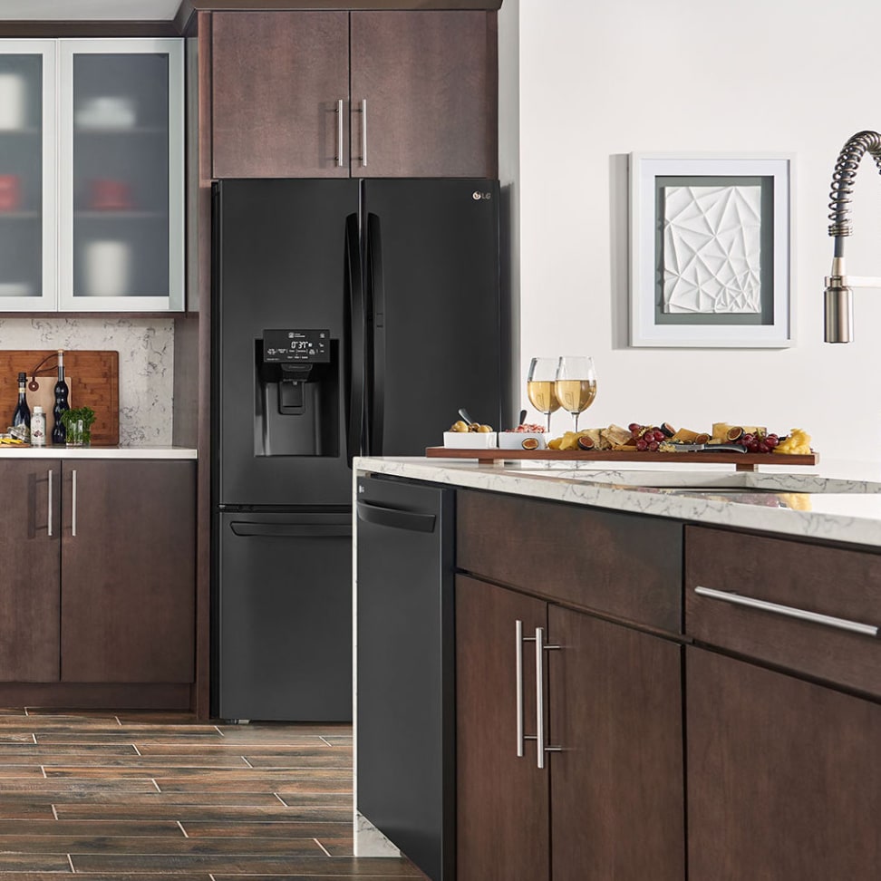 Matte Black Is Taking Over Kitchens Everywhere