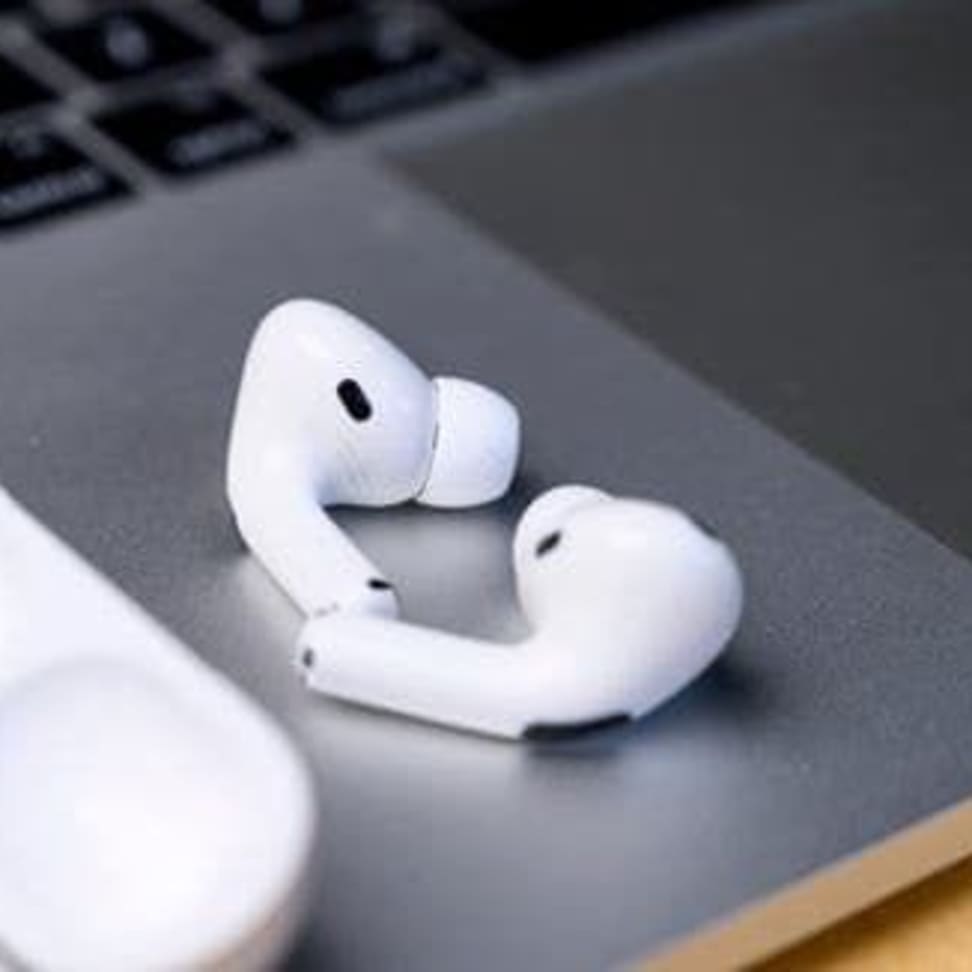 Airpod pros on sale black friday 2020