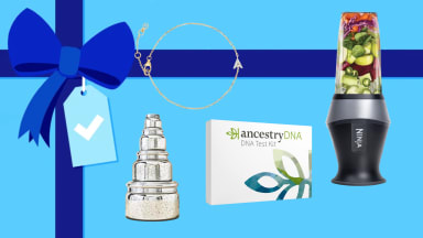 A selection of the best gifts for sisters on a blue background