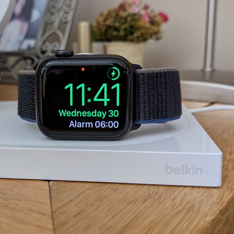 Apple Watch SE review: an almost great cheaper option, Apple Watch