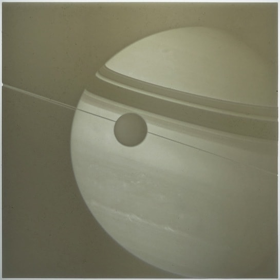 Saturn lithophane