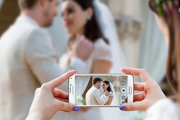 GALAXY-S5-WEDDING.jpg