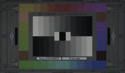 Sony_DCR-DVD810_15lux_auto_web.jpg