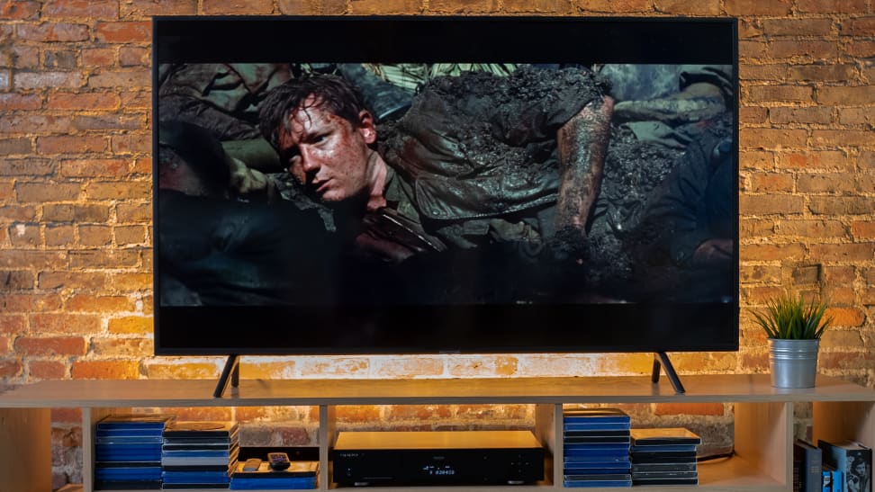 Samsung RU7100 With HDR Content 3