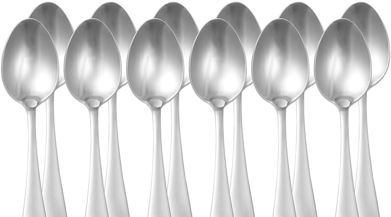 AmazonBasics Stainless Steel Dinner Spoons