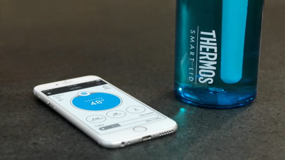 Thermos Hydration Bottle with Connected Smart Lid