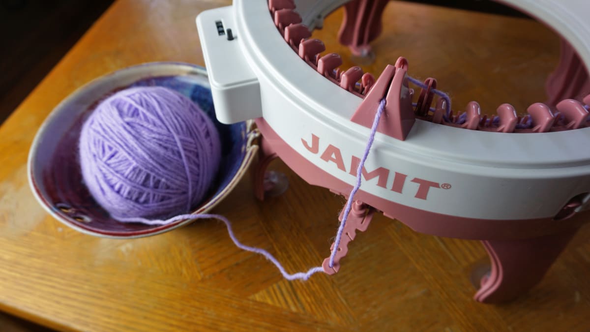 Knitting Loom Machine with Row Counter, Smart Weaving   by NAANU KE TIPS