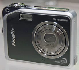 Fujifilm FinePix V10 First Impressions Review - Reviewed