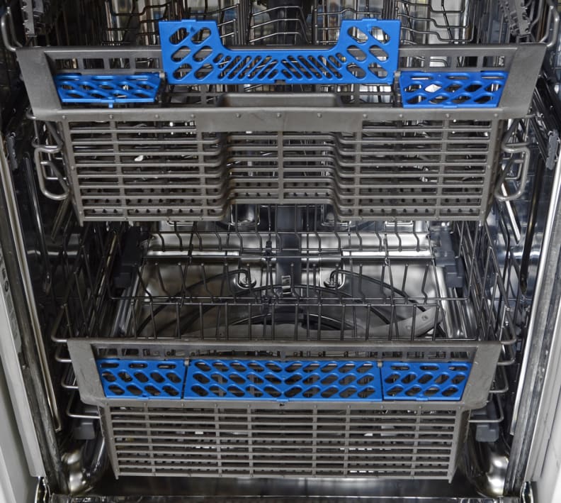 GE-GDF570SGFBB-Cutlery.jpg