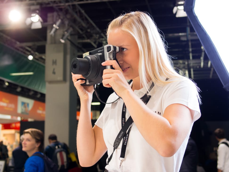 Fujifilm Instax Wide 300 – Photo Booth