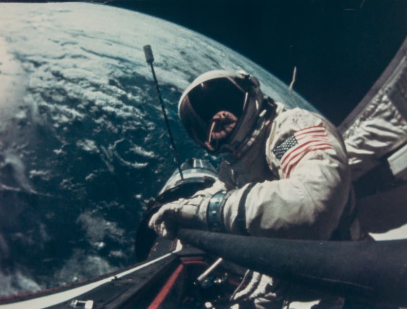 EVA by Buzz Aldrin, Gemini 12, November 1966
