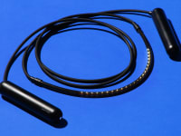 Black Tangram Factory SmartRope for physical exercise and fitness.