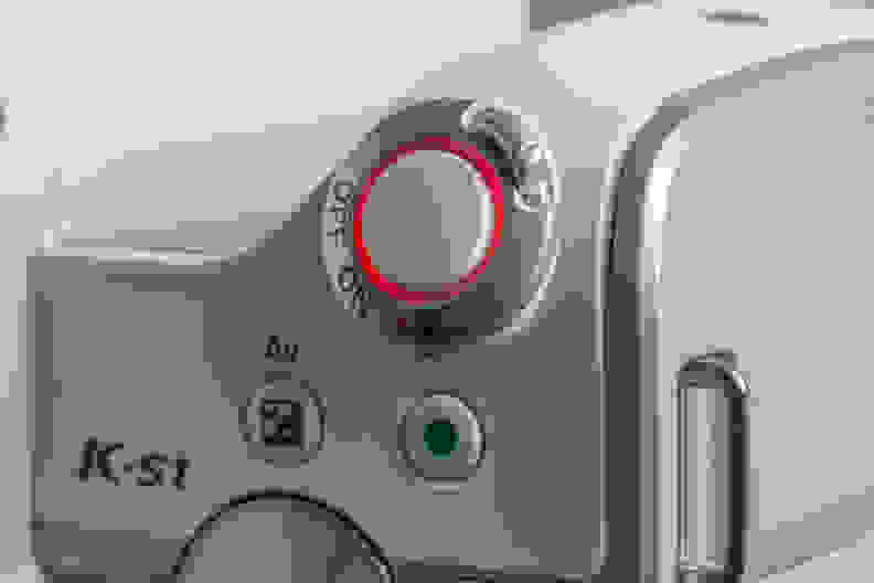 A photograph of the Pentax K-S1's indicator light.