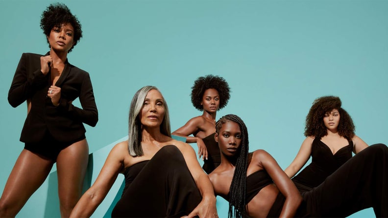 Gabrielle Union and the Flawless models.
