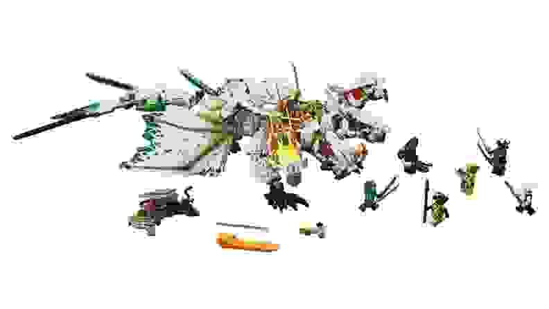 A four-element dragon with shooters and minifigures