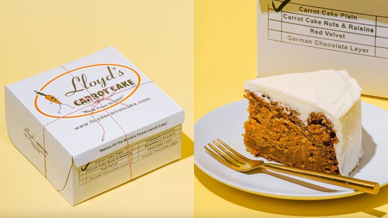 A la izquierda hay una caja de pastel de zanahoria de Lloyd's.  A la derecha hay un trozo de pastel de zanahoria en un plato.