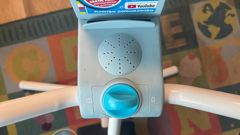 A close up of the Little Tikes Pelican Bike controls