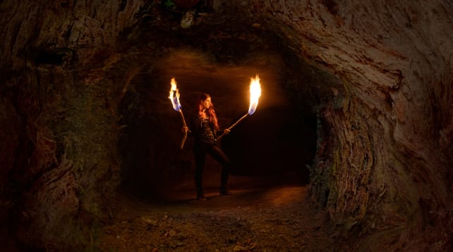 The cave example for full array and edge-lit TVs