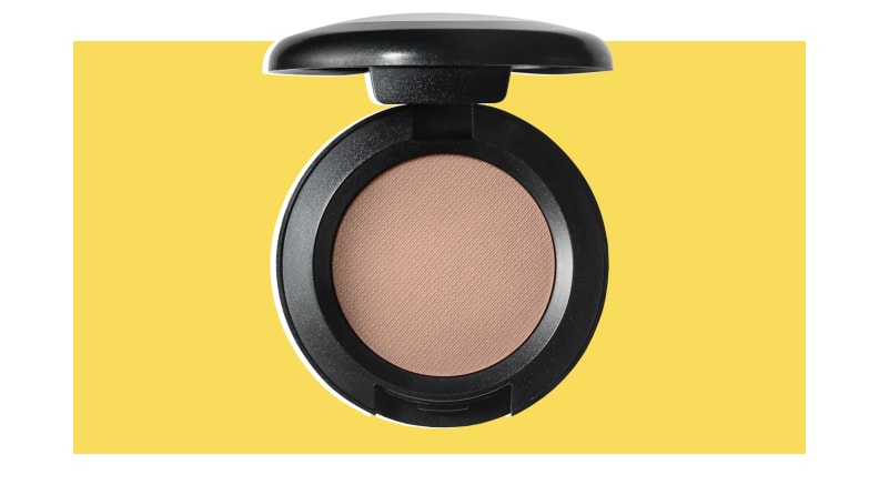 Compact of M.A.C. Eyeshadow in “Wedge.