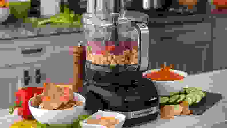 How to use a food processor
