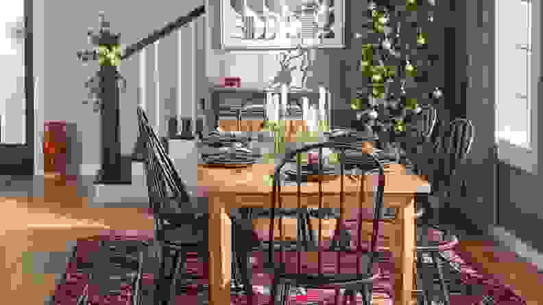 Image of dining room table with festive decor