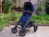 The Uppababy Vista V2 stroller outside.