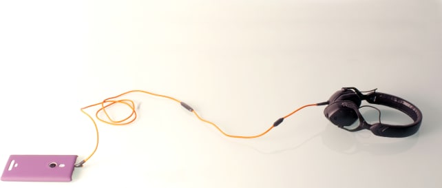 VModa-XS-Hero_edited-2.jpg