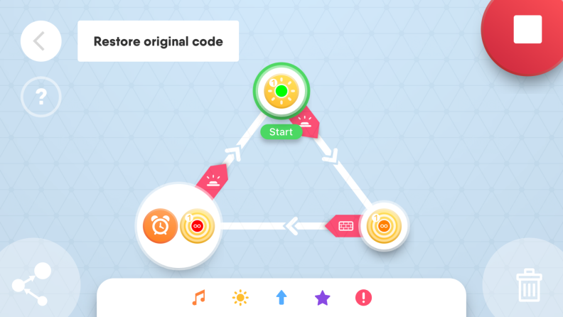 在Robo Code应用程序中，您的孩子可以通过在编码领域添加和定制特定的图标来编程他/她的机器人。