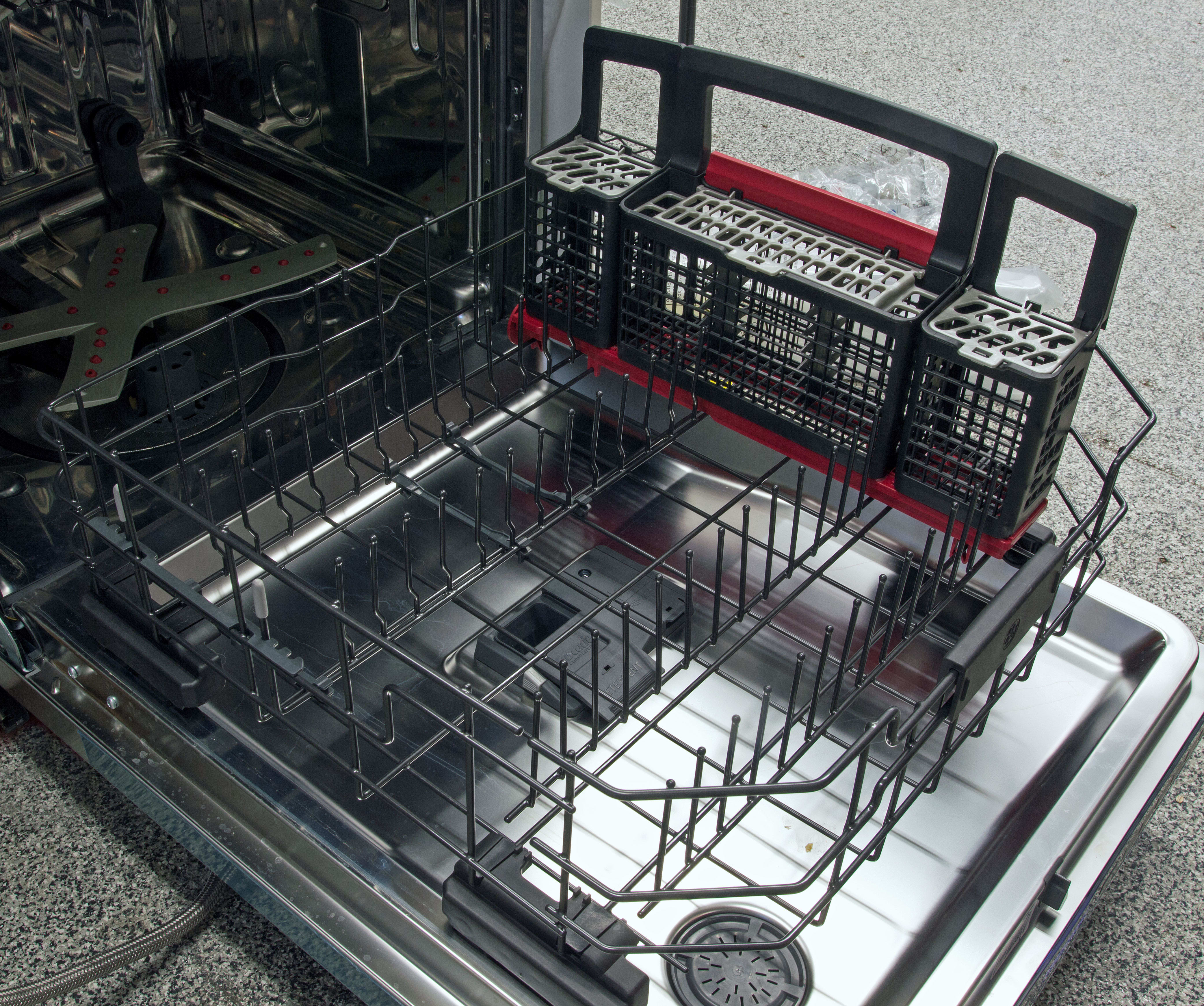 GE Profile PDT846SSJSS PDT846SMJES Series Dishwasher Review - Reviewed.com Dishwashers