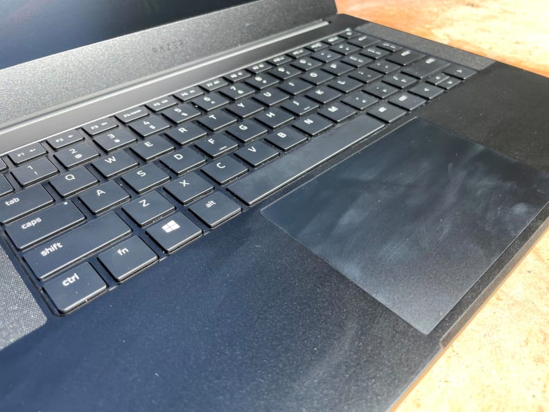 Razer Blade 14 smudge