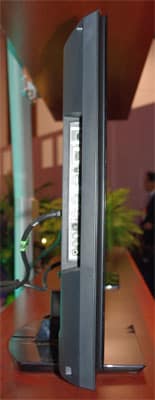 Sony_Bravia_KDL-40Z5100_left.jpg
